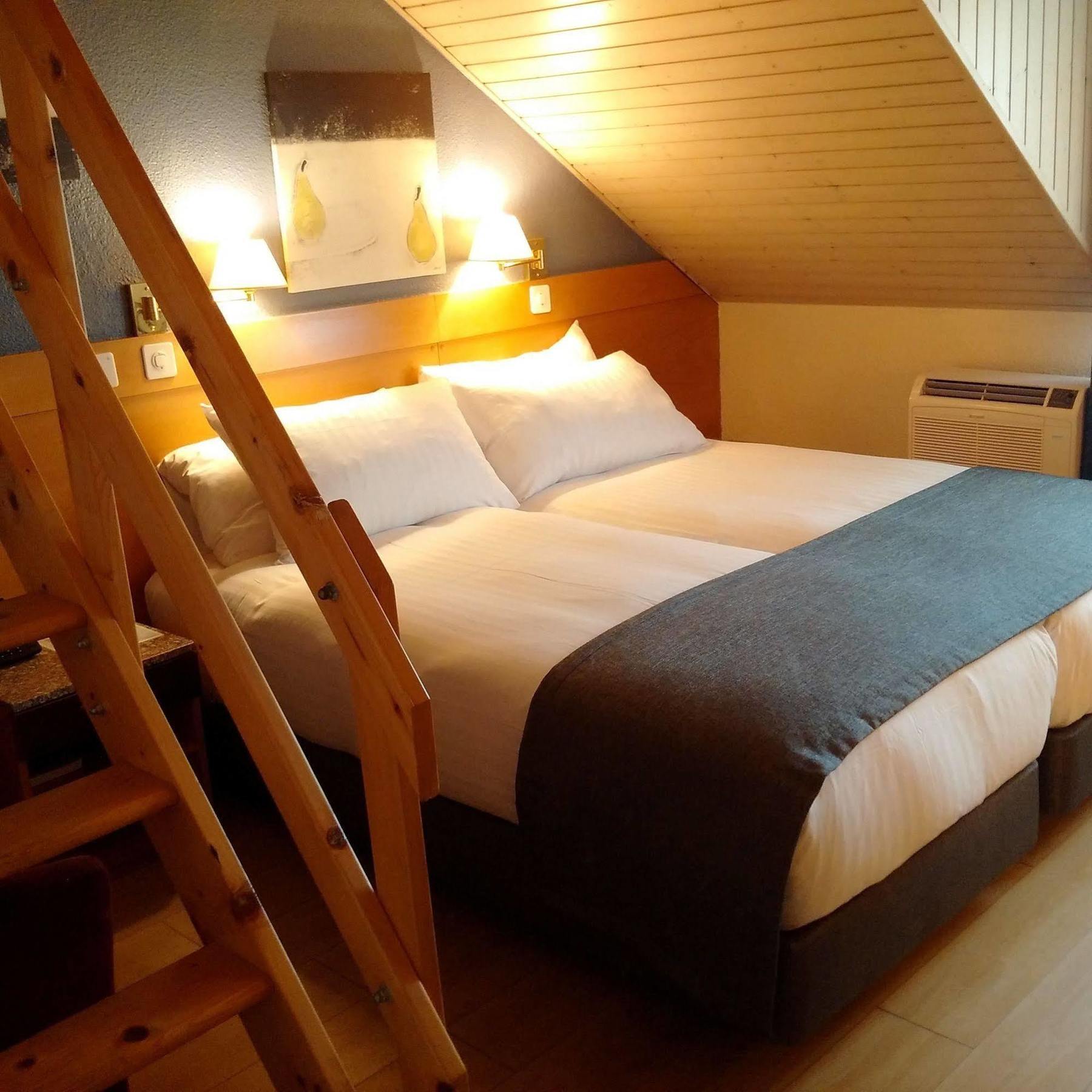 Hotel Des Alpes Ginevra Esterno foto